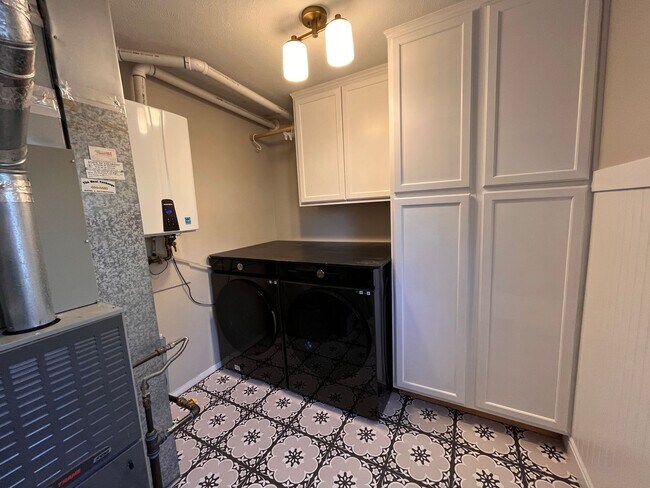 Building Photo - Beautiful Home in West Fort Collins