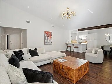 Building Photo - 665 Eastpointe Pky