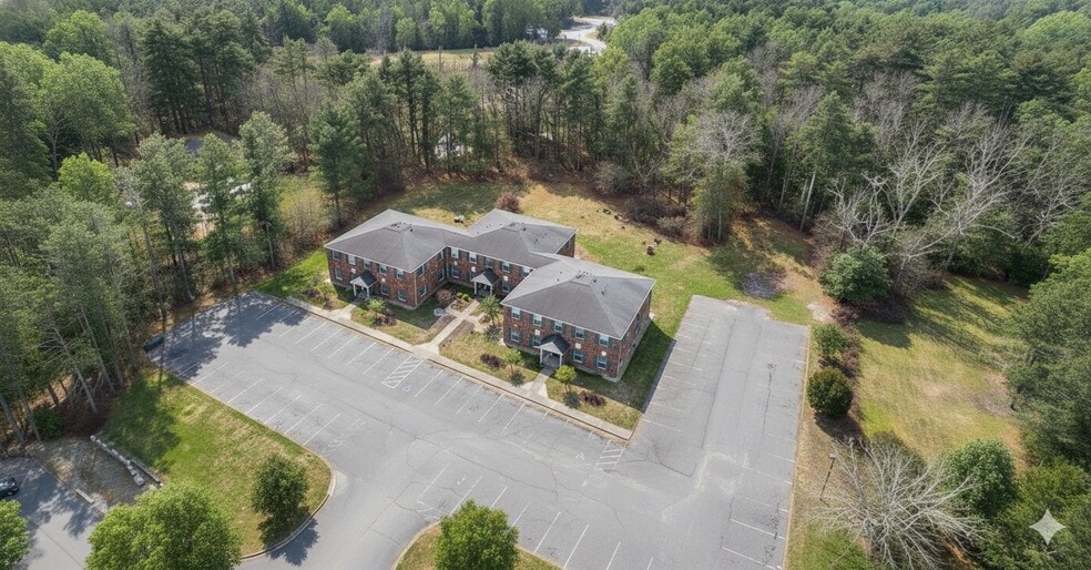 Building Photo - 870 Haverhill St