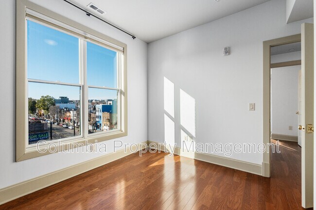 Building Photo - 1301 H St NE