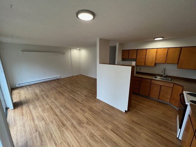 Building Photo - 11575 SW Greenburg Rd