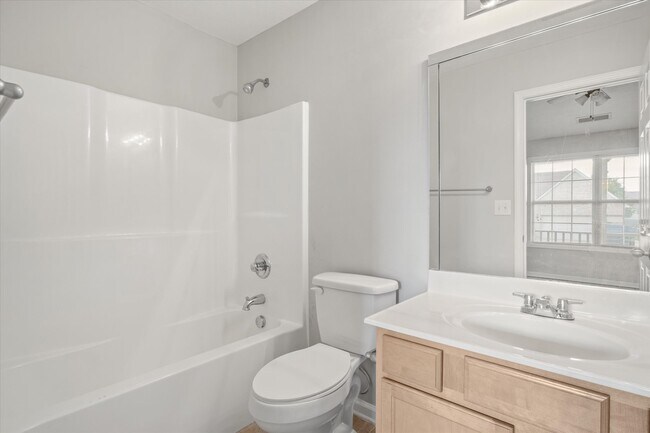 Building Photo - 114 Grisham Dr