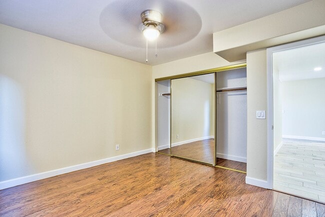 Building Photo - Fantastic 3 bed condo