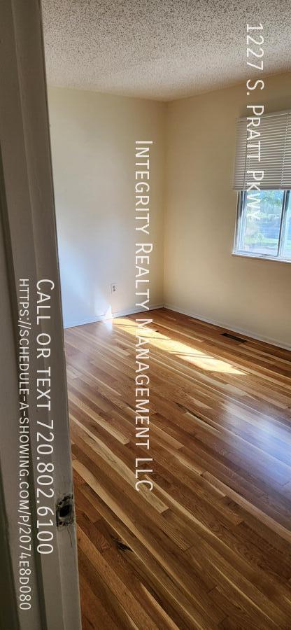 Building Photo - 1227 S Pratt Pkwy