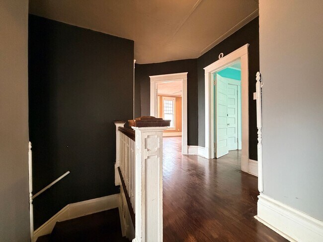 Building Photo - 1283 Harbert Ave