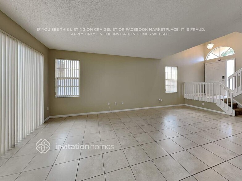 Building Photo - 351 NW 152nd Ln
