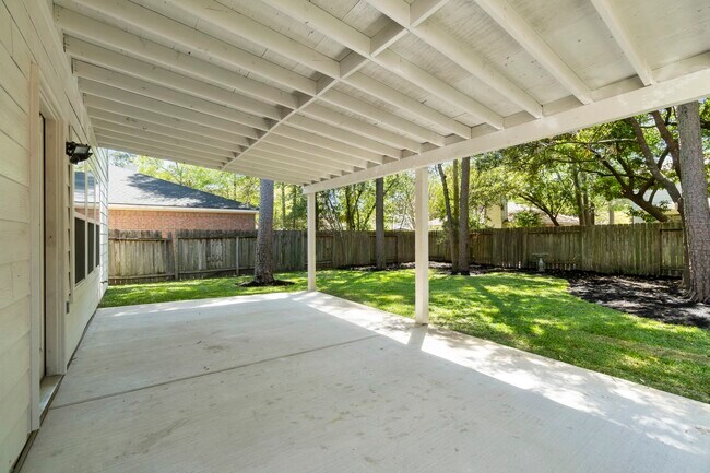 Building Photo - 19 Shimmer Pond Pl
