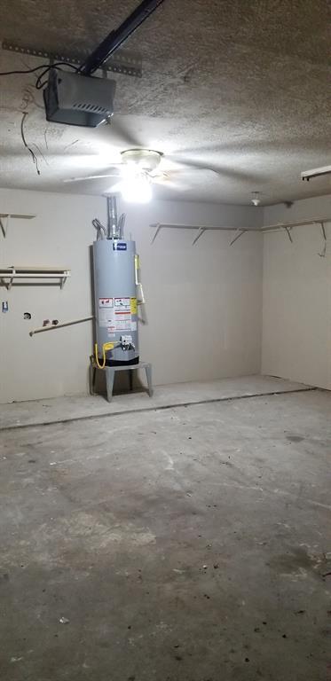 Building Photo - 24506 Cottonwood Cove Ln
