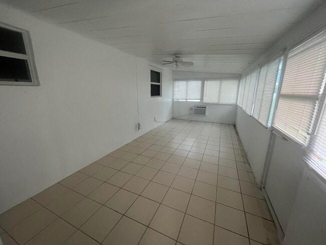 Building Photo - 2396 SW 13th Ave