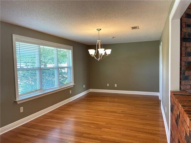 Building Photo - 424 Eden Isles Blvd