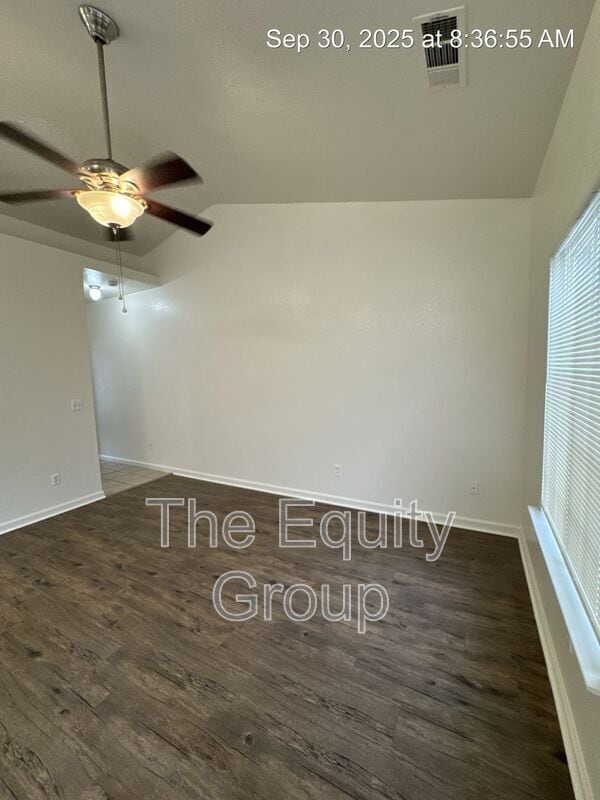 Building Photo - 2918 S Sallee Ct