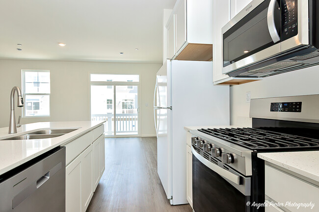 Building Photo - 2161 Yellowstone Blvd