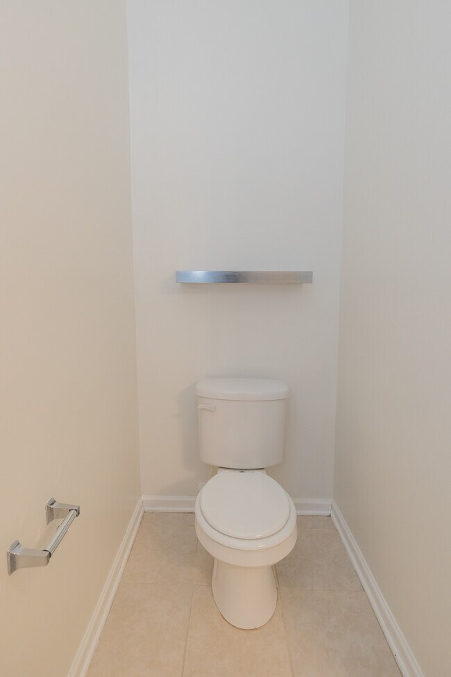 Building Photo - 8967 N Red Maple Cir