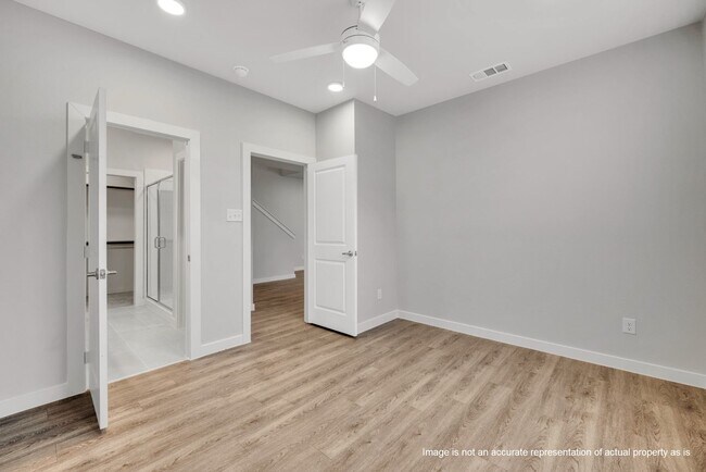 Building Photo - 10108 Danielson Grv Dr