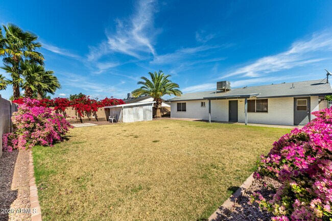 Building Photo - 2396 N Central Dr