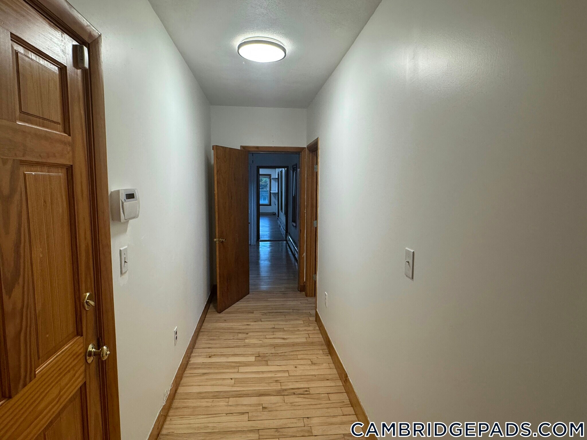 Building Photo - 114 Thorndike St