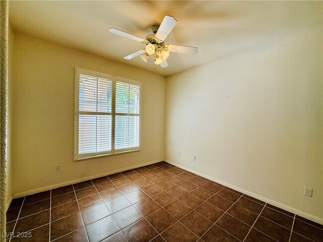 Building Photo - 8716 Red Brook Dr