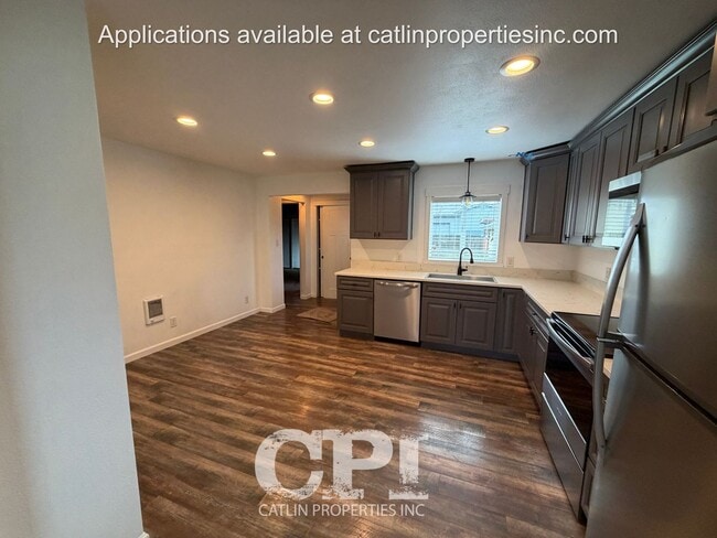 Building Photo - 2925 Field St