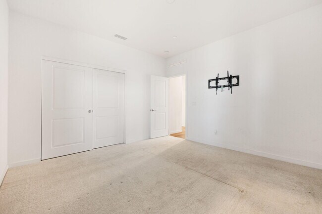 Building Photo - 79329 Zamora Ct