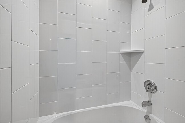 Building Photo - 4215 Russet Elm Ln