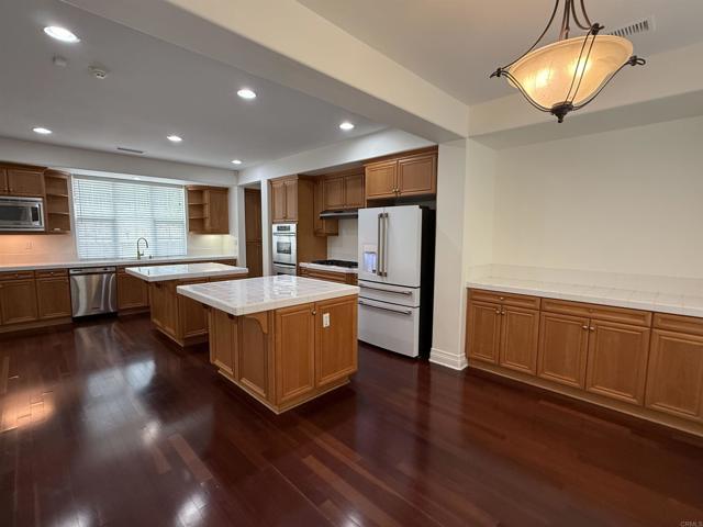 Building Photo - 1472 Canoe Creek Way