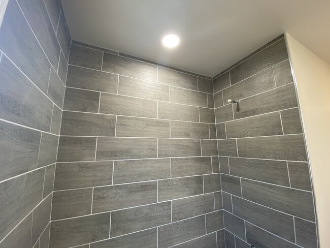 Building Photo - 4101 32nd St