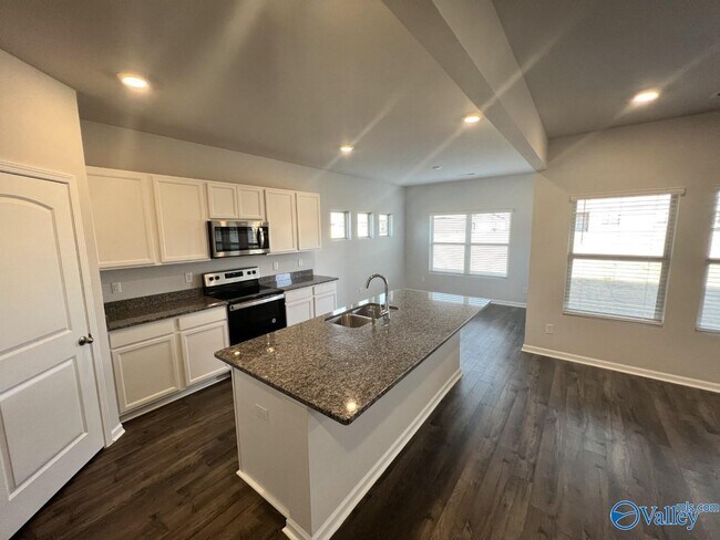 Building Photo - 25157 Delilah Cir