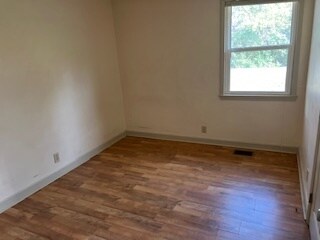 Building Photo - 4005 Buena Vista Pike