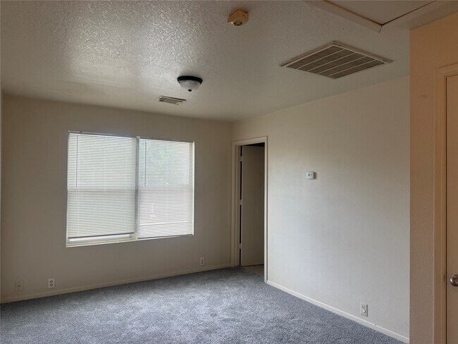 Building Photo - 3434 Dartmouth Field Ln