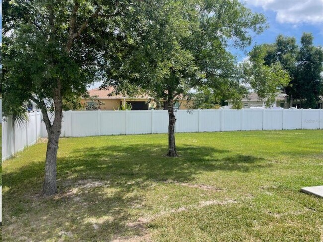 Building Photo - 2966 Bay City Terrace