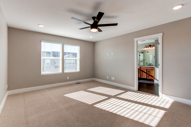 Oversized master bedroom with ensuite bath - 2656 W 68th Pl