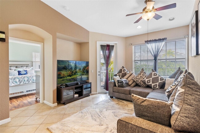 Building Photo - 3067 Laurel Ridge Cir