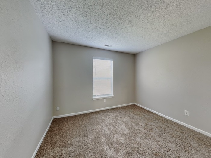 Building Photo - 409 Bridgestone Dr