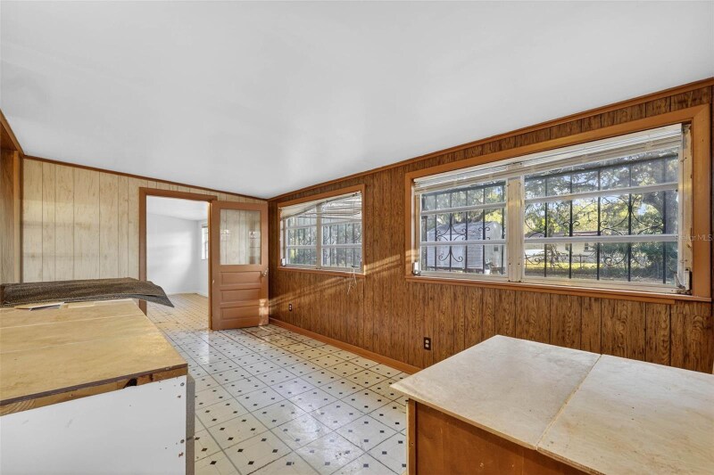 Building Photo - 614 Spruce St