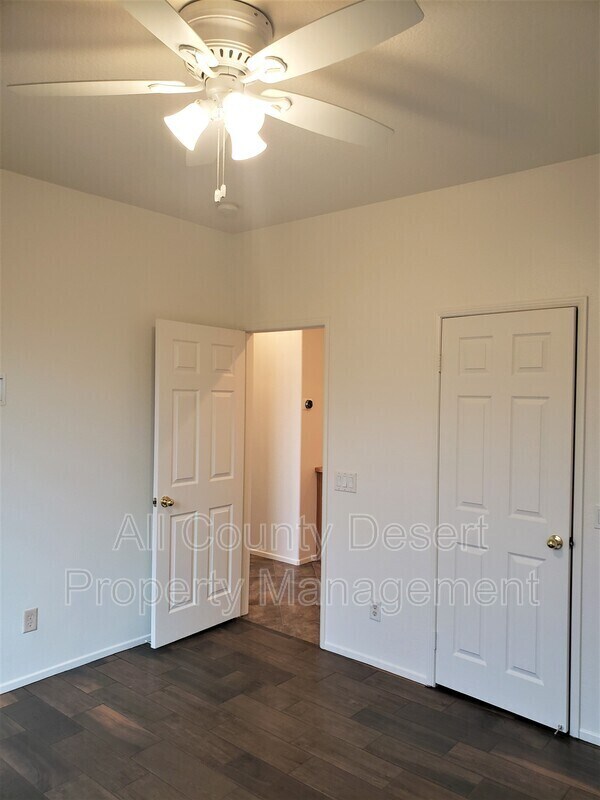 Building Photo - 37853 Avon St