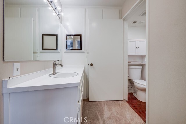 Building Photo - 23521 Ave La Caza