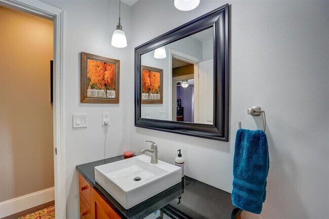 Building Photo - 5519 Leanne Ln