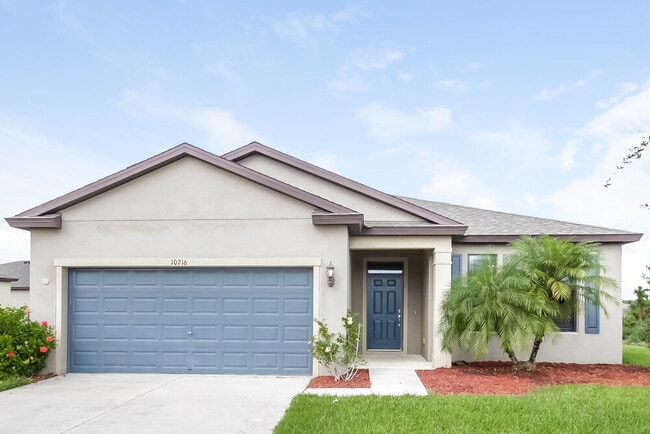 Building Photo - 10716 55th Ct E