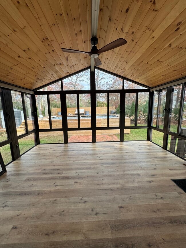 Building Photo - 3 Elliot Way