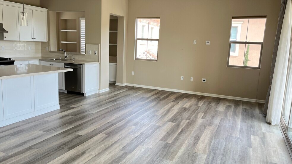 Building Photo - 155 Bishop Lndg