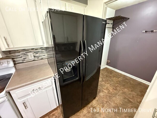 Building Photo - 143 N Timber Dr