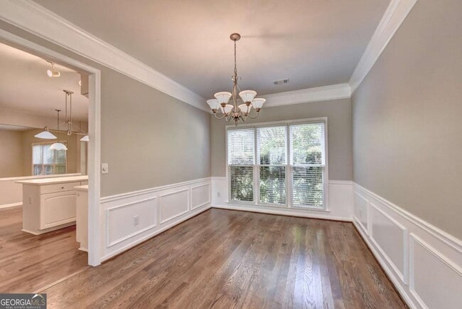 Building Photo - 7470 Brookwood Way