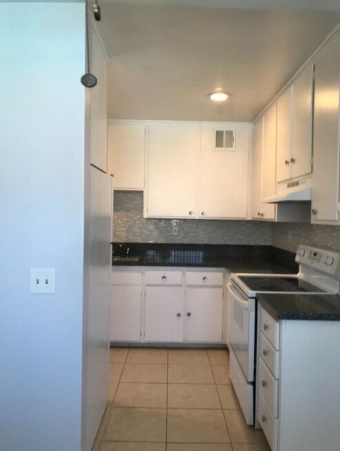 Kitchen - 73955 Shadow Mountain Dr