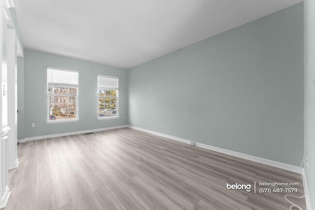 Building Photo - 47339 Blackwater Falls Terrace