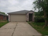 Building Photo - 8105 Canoe Ridge Ln
