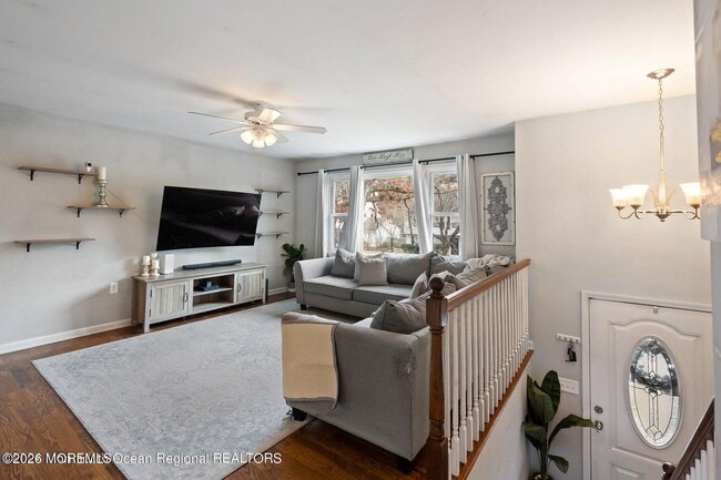 Building Photo - 510 Leawood Ave