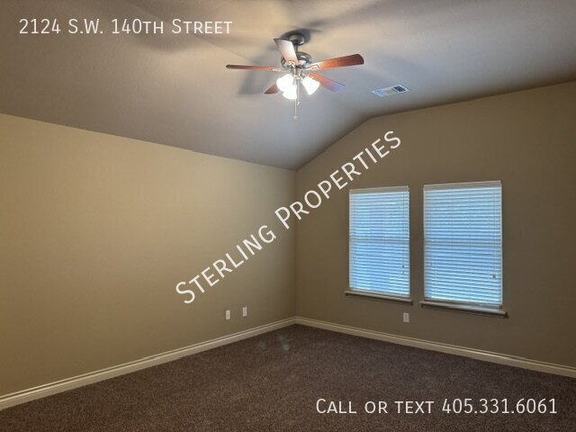 Building Photo - 2124 SW 140th St