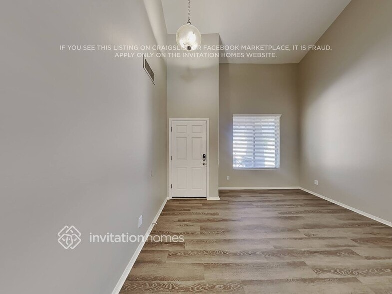 Building Photo - 15126 N 173rd Dr