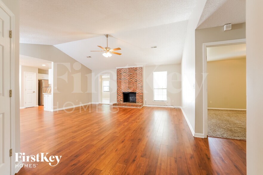 Building Photo - 328 Indigo Rd