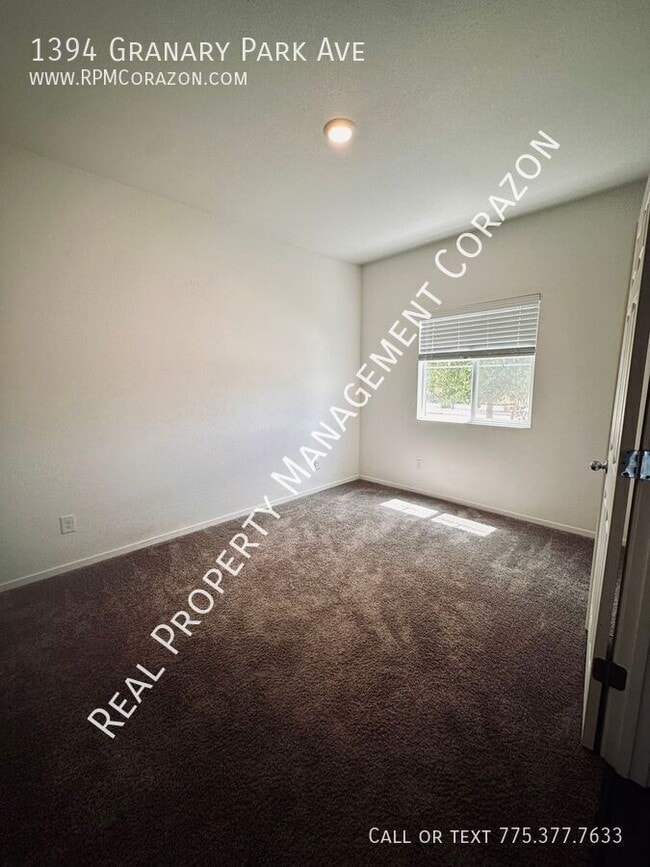 Building Photo - 1394 Granary Park Ave